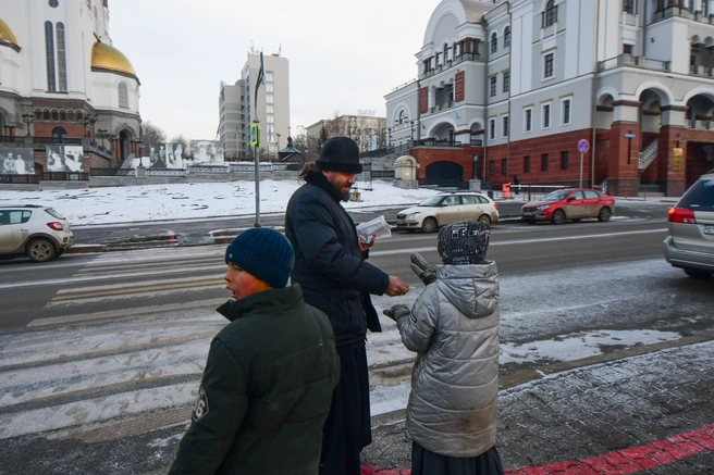 У беспризорников сегодня, уверяет полковник, очень мало шансов начать законопослушную правильную жизнь | Источник: Артем Устюжанин / E1.RU