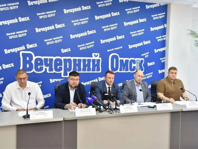 На пресс-конференции обсудили подготовку систем теплоснабжения и водоснабжения | Источник: Сергей Сапоцкий