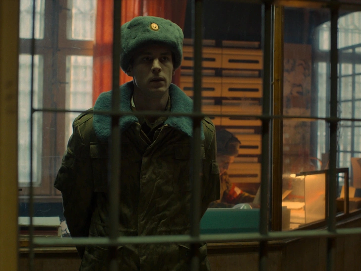 Кадр из сериала «Аутсорс». | Источник: kinopoisk