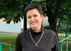Ведьма Елена Голунова, официально зарабатывающая 700 тысяч в год, приобрела недвижимость на 100 миллионов