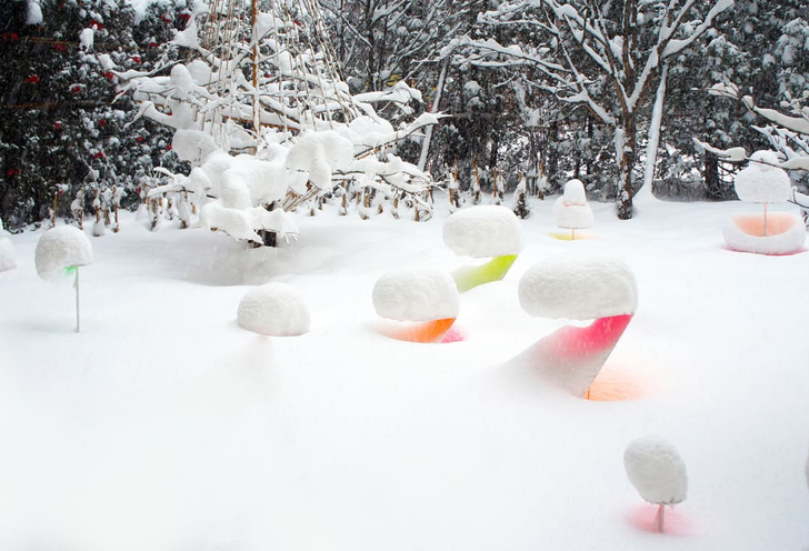 В Японии появилась снежная инсталляция художника Тосихико Сибуи