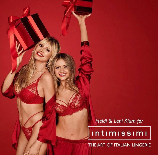 Слишком горячо: Хайди Клум и ее дочь Лени в рождественской рекламе нижнего белья