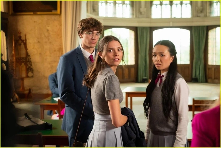 Источник: Кадр из сериала «Макстон-холл»