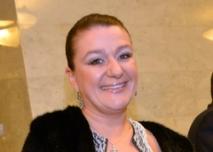 Мельникова: «Пять лет борюсь с тяжелой болезнью. После операции передвигалась на коляске»