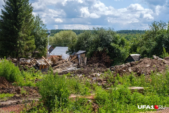 На месте этих домов пройдет дорога | Источник: Булат Салихов / UFA1.RU