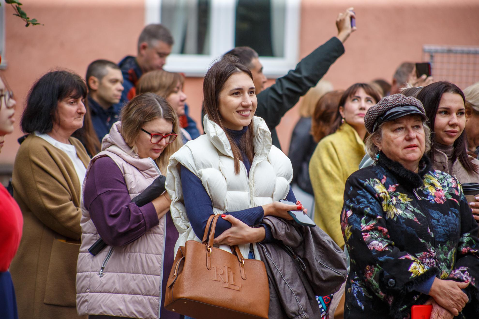 Отменяйте дела на понедельник: более 30% уфимцев решили пропустить работу, чтобы отвести детей в первый класс