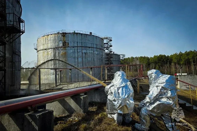 Учения прошли в 12 километрах от Екатеринбурга, на Новосвердловской ТЭЦ | Источник: МЧС Свердловской области