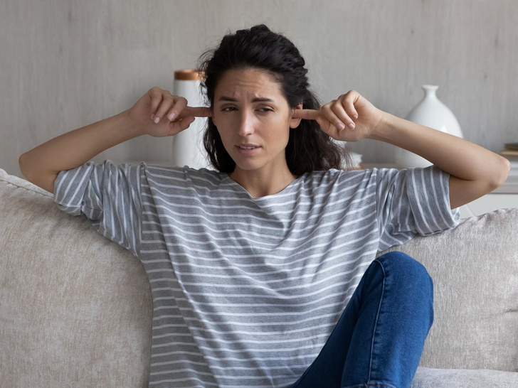 Избавьтесь от них: 4 неочевидные привычки, которые вредят вашему слуху
