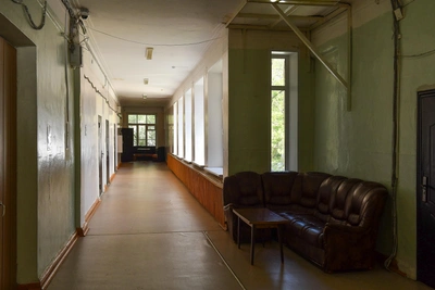 Директора школы, где травили ребёнка, будут судить