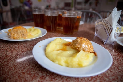 Barnaul woman shares Soviet canteen mashed potato recipe