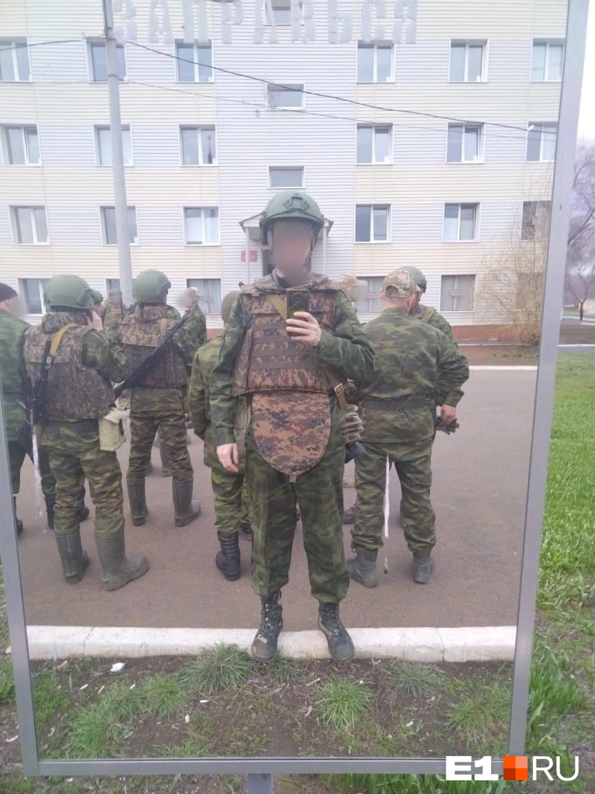 Сын присылал маме фотографии со службы | Источник: предоставлено родственниками погибшего