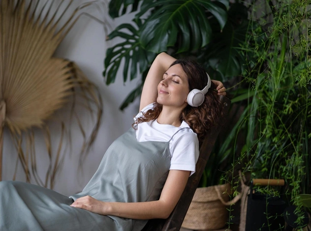 Ночная стража: 5 комнатных растений, которые улучшают сон (спойлер — за ними легко ухаживать)