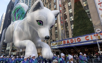 В Нью-Йорке прошел 99-й парад в честь Дня благодарения: только взгляните на эти гигантские воздушные шары