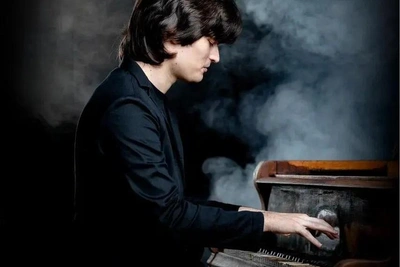 Папоян сыграет с медиахудожниками в ЦСК Курехина