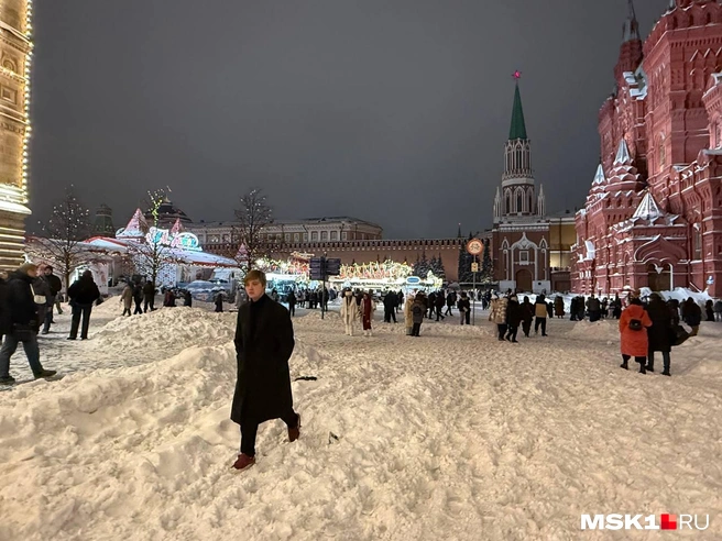 Не смущают их даже полуметровые и метровые сугробы | Источник: Артем Устюжанин / MSK1.RU
