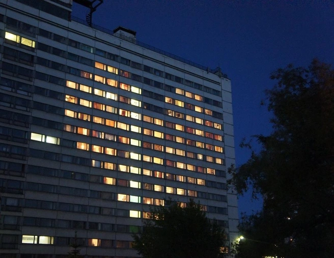 Жильцы общежития включили свет в форме сердца | Источник: МГУ / msu.ru