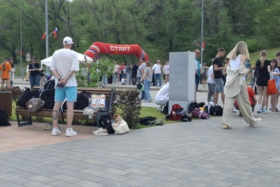 Волгоградцы проигнорировали майский запрет на рюкзаки и собак