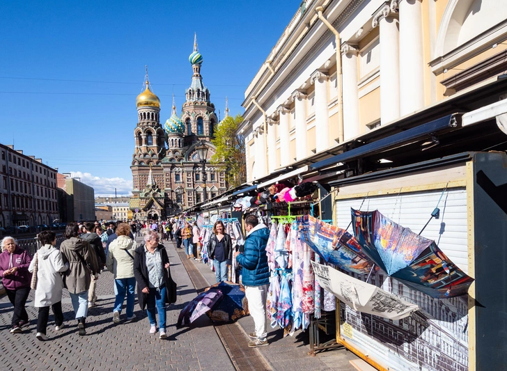 Что привезти из Санкт-Петербурга: топ-10 сувениров, которым обрадуется каждый