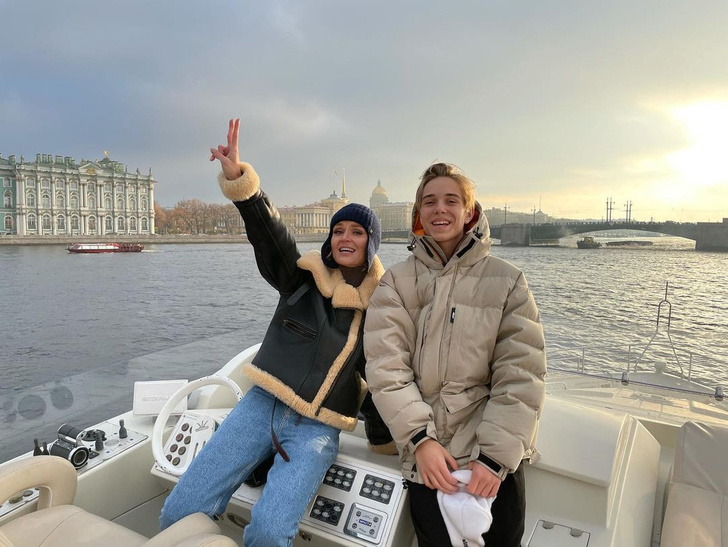 Полина Гагарина трогательно поздравила повзрослевшего сына с днем рождения
