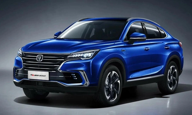 Купе-кроссовер Changan CS85 Plus не выдержал конкуренции с Haval F7x и Geely Tugella. Интерес к самой марке Changan в России падает, несмотря на разнообразный модельный ряд, и почти половина спроса приходится на единственную модель Uni-S (CS55 Plus) | Источник: пресс-служба компании Changan
