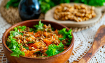 Салат из моркови и яблок: рецепт для тех, кто на ПП