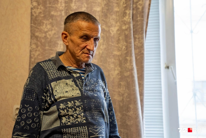 —&nbsp;Колька убил Наташку. Он в лесу ее завалил. Вообще ни за что&nbsp;— просто так. В разговоре она его знакомого назвала козлом. Девка не знала, что она говорит. Проще было назвать его болтуном,&nbsp;— рассуждает Николай | Источник: Илья Чикотин / 72.RU