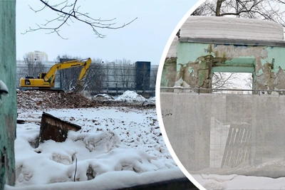 Former Perm Infectious Hospital Site Now a Wasteland with Old Arch