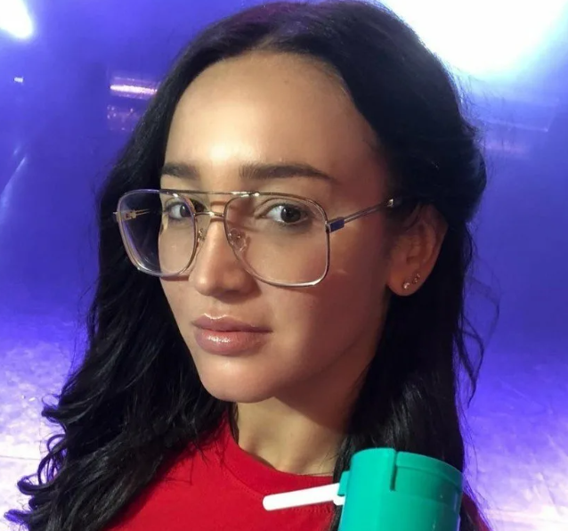 Похожа ли Бузова на Орбкайте?