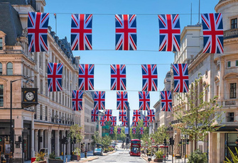 «Лондон — столица Великобритании»: как английский язык пришел в российские школы