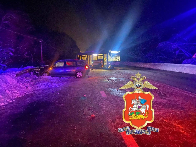 Один человек погиб и двое пострадали в ДТП с автобусом на трассе А-108 в Подмосковье | Источник: ГУ МВД России по Московской области