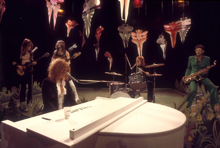 Выступление группы Mott the Hoople, 1970-е | Источник: WATAL ASANUMA/Shinko Music/Getty Images