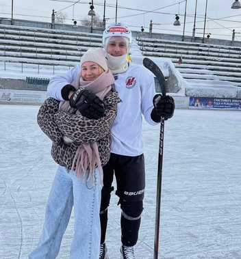 Максим сделал предложение своей возлюбленной весной 2024 года | Источник: maks_kazakov / Instagram (принадлежит Meta, признанной экстремистской и запрещенной в РФ)