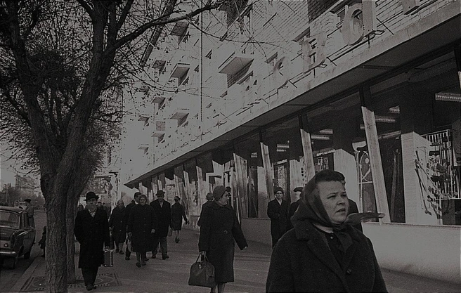 Ну чисто кадр из кино! Магазин «Спорттовары». 1967 год | Источник: фотофонд Самарского областного государственного архива социально-политической истории