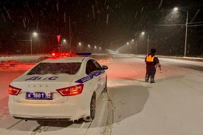 Traffic Police Issue Snowfall Warning to Sverdlovsk Region Drivers
