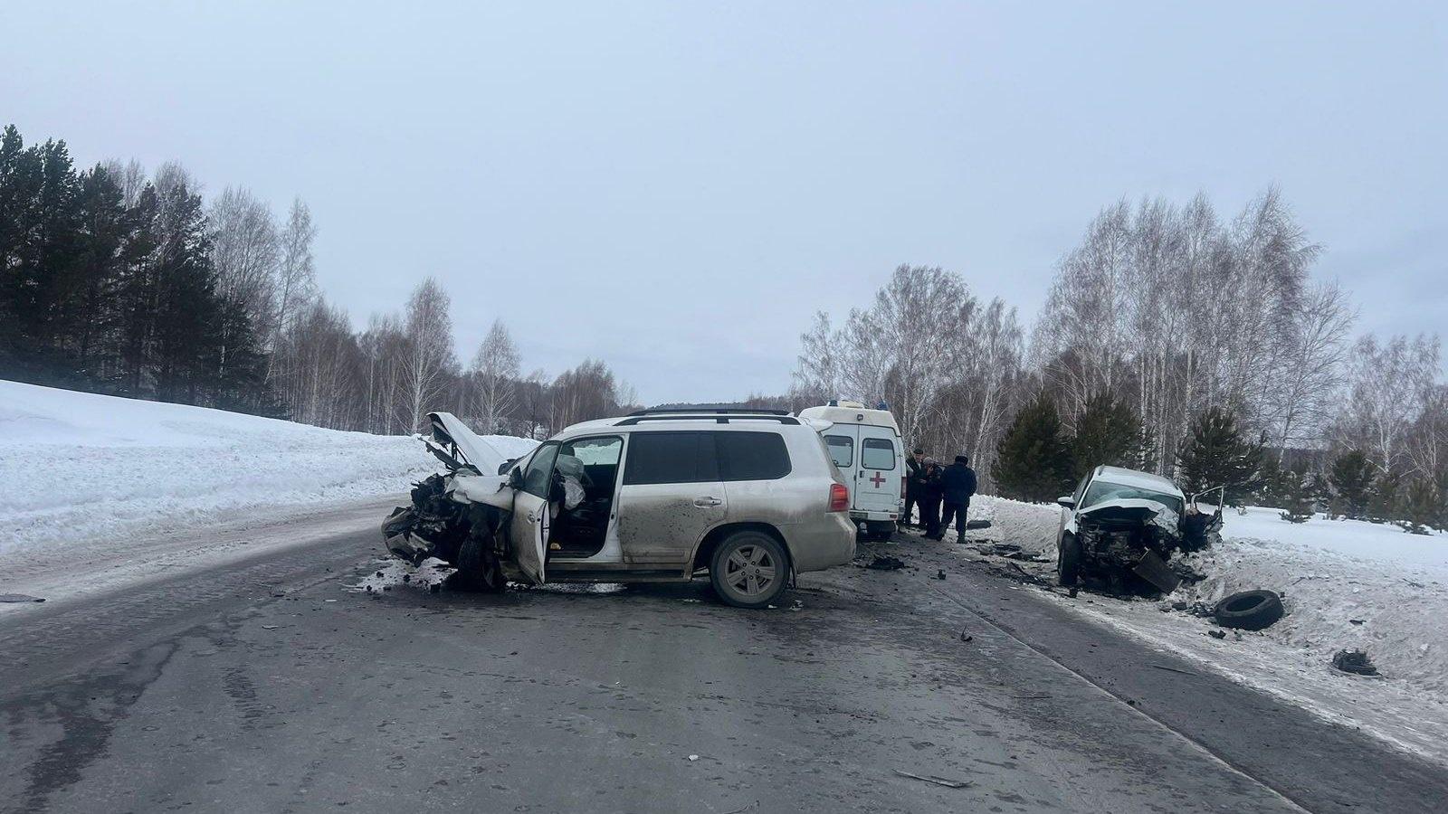 На трассе Новосибирск — Ленинск-Кузнецкий» произошло массовое ДТП — погиб  мужчина - 7 марта 2024 - НГС.ру