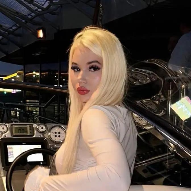 Саша Мерцалова объяснила, почему ушла в платье Марии Ковальчук, которую изувечили в Дубае
