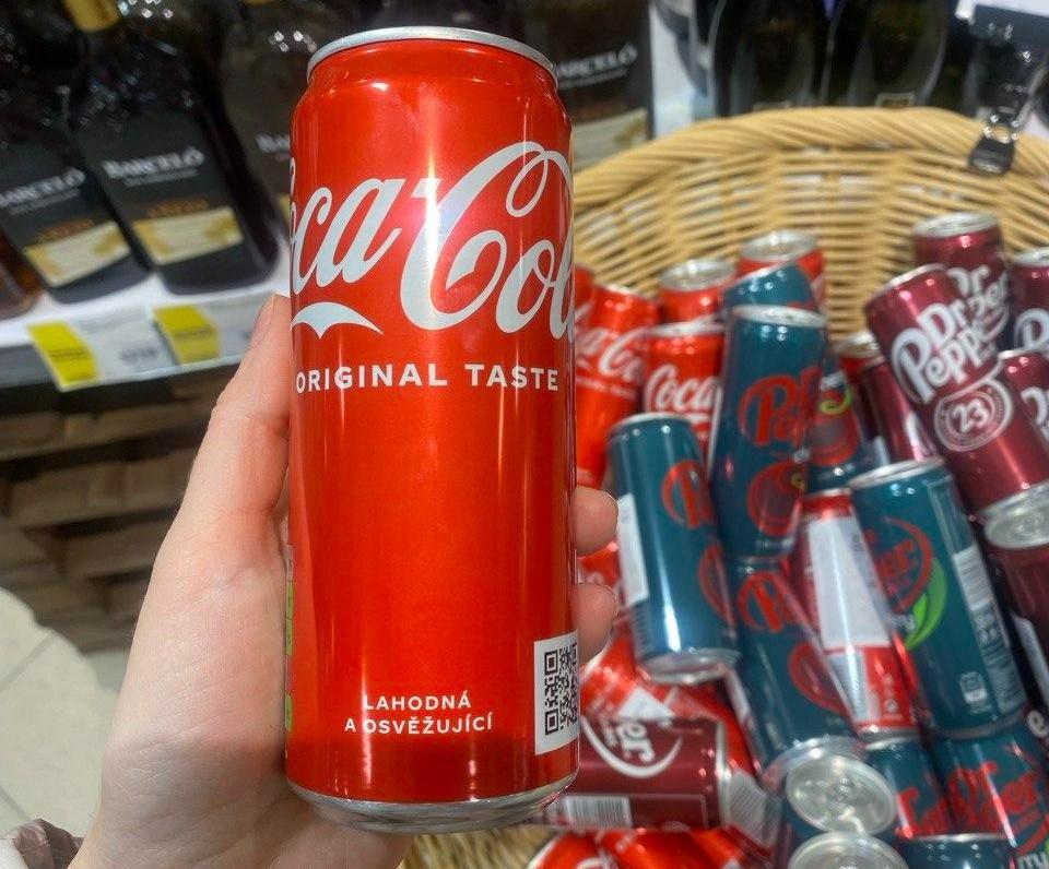 Coca Cola из Чехии появилась в тюменских супермаркетах — ее привозит лимонадный король