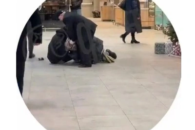 Пострадавший в конфликте с охранниками в ТРК «Сити Молл» скончался