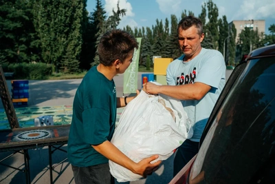 Липчане сдали 3 тонны текстиля и 500 кг батареек