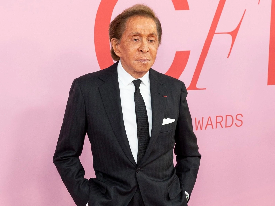 Умер модельер Валентино Гаравани | marieclaire.ru