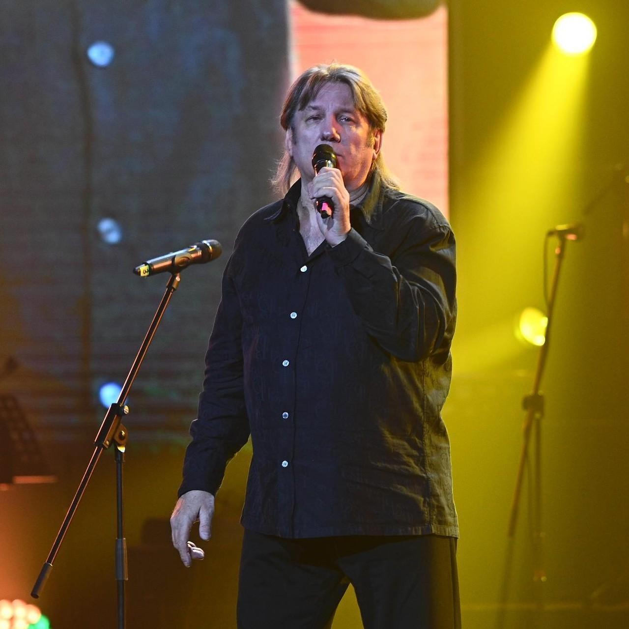 <p>Юрий Лоза</p>