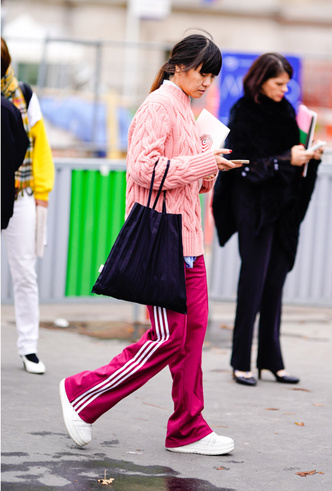 Четыре самых модных способа носить розовый цвет повседневно