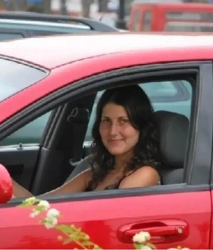 Кто такая и чем занимается первая пострадавшая от «Эффекта Долиной» Полина Лурье