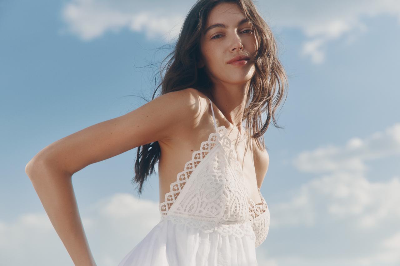 Демикутюр, как у Перминовой, и летние топы а-ля-рус: вишлист Woman.ru на июнь