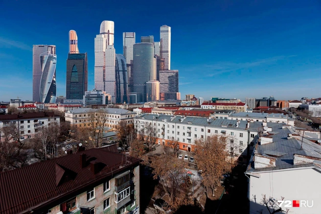 Контрастно, не правда ли? | Источник: Дмитрий Гладышев / Городские медиа