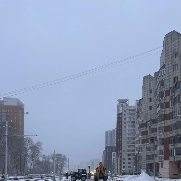 И на долгожданном открытии после реконструкции улицы Карпинского | Источник: Ирина Косвинцева / Vk