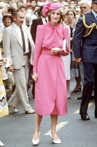 Фото №3 - Royal pink: как королевские особы носят розовый цвет