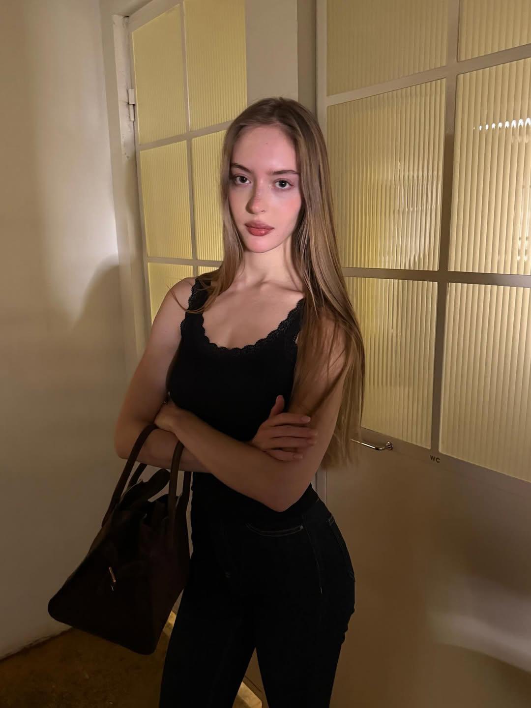 Самая красивая внучка Никиты Михалкова показала, как выглядит ее сын