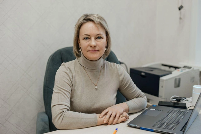 Со студентами декан предпочитает выстраивать партнерские отношения | Источник: Ксения Зимина