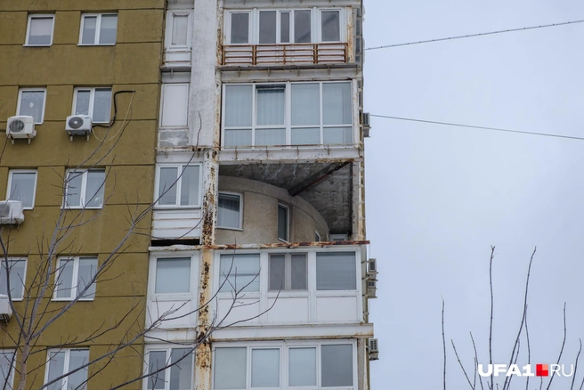 Интересная стена в виде полукруга | Источник: Булат Салихов / UFA1.RU
